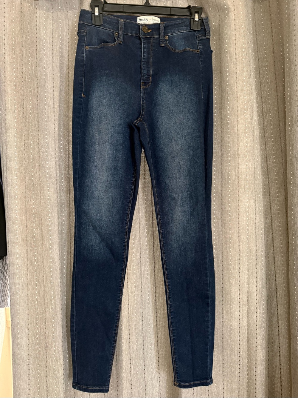Mudd High-Rise Jeggings Size 7 Dark Wash Stretch Skinny Jeans